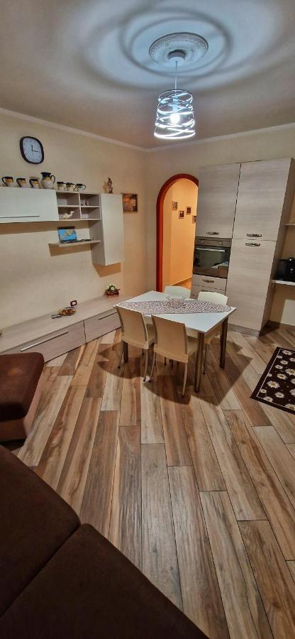 La Casa Di Lucia Apartment กาวา เด ตีร์เรนี ภายนอก รูปภาพ